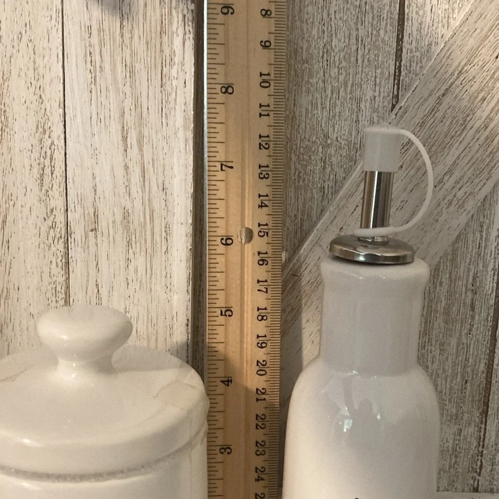 Target BP Ceramic Garlic Keeper and Ceramic Oil & Vinegar